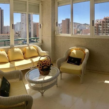 Apartment In Poniente Beach Μπένιντορμ Εξωτερικό φωτογραφία