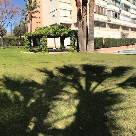 Apartment In Poniente Beach Μπένιντορμ Εξωτερικό φωτογραφία