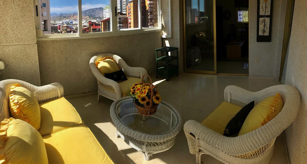 Apartment In Poniente Beach Μπένιντορμ Εξωτερικό φωτογραφία