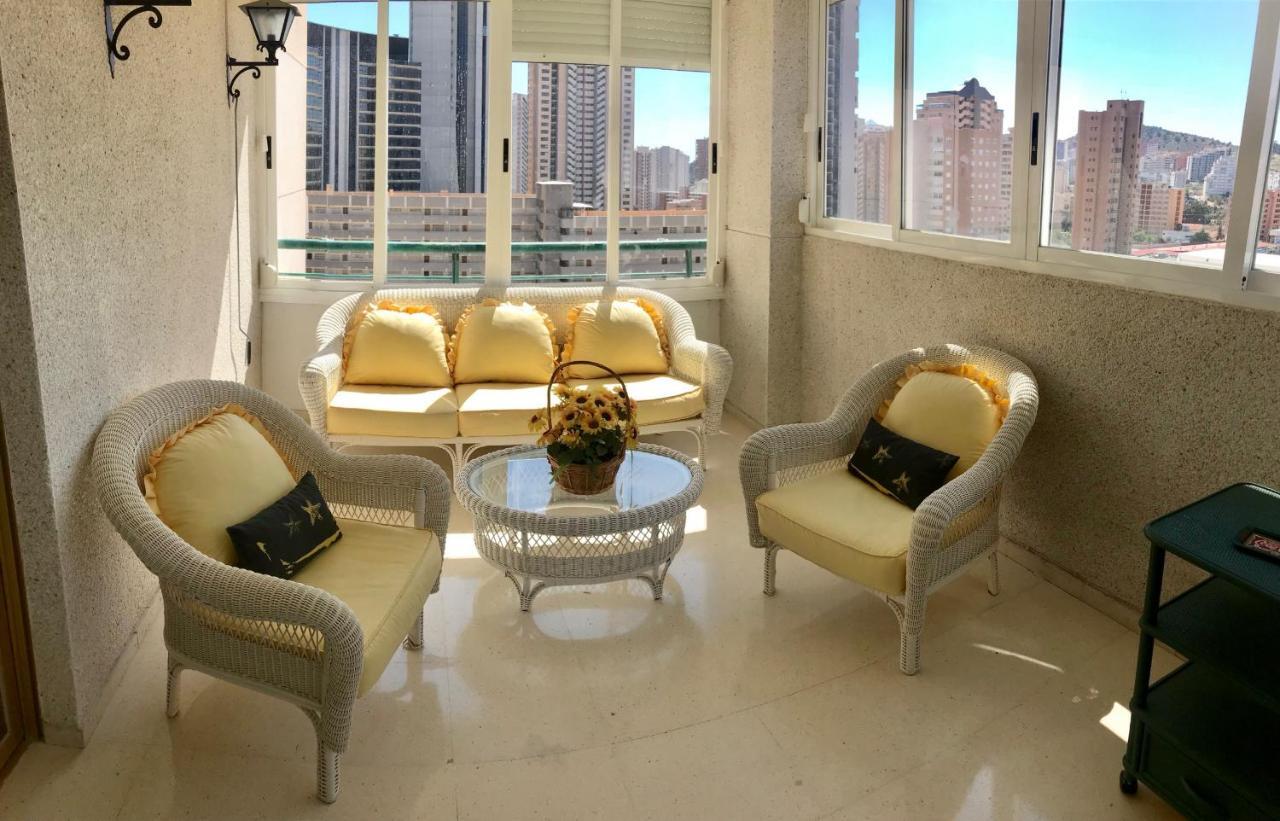Apartment In Poniente Beach Μπένιντορμ Εξωτερικό φωτογραφία
